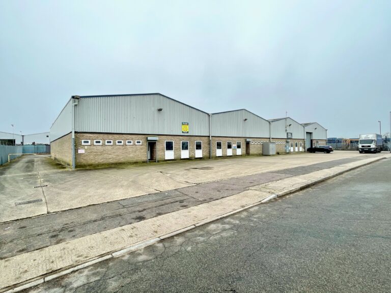 Warehouse letting in Great Yarmouth
