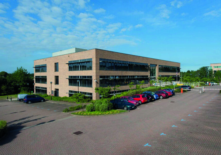 Flexible lease terms suits contractors